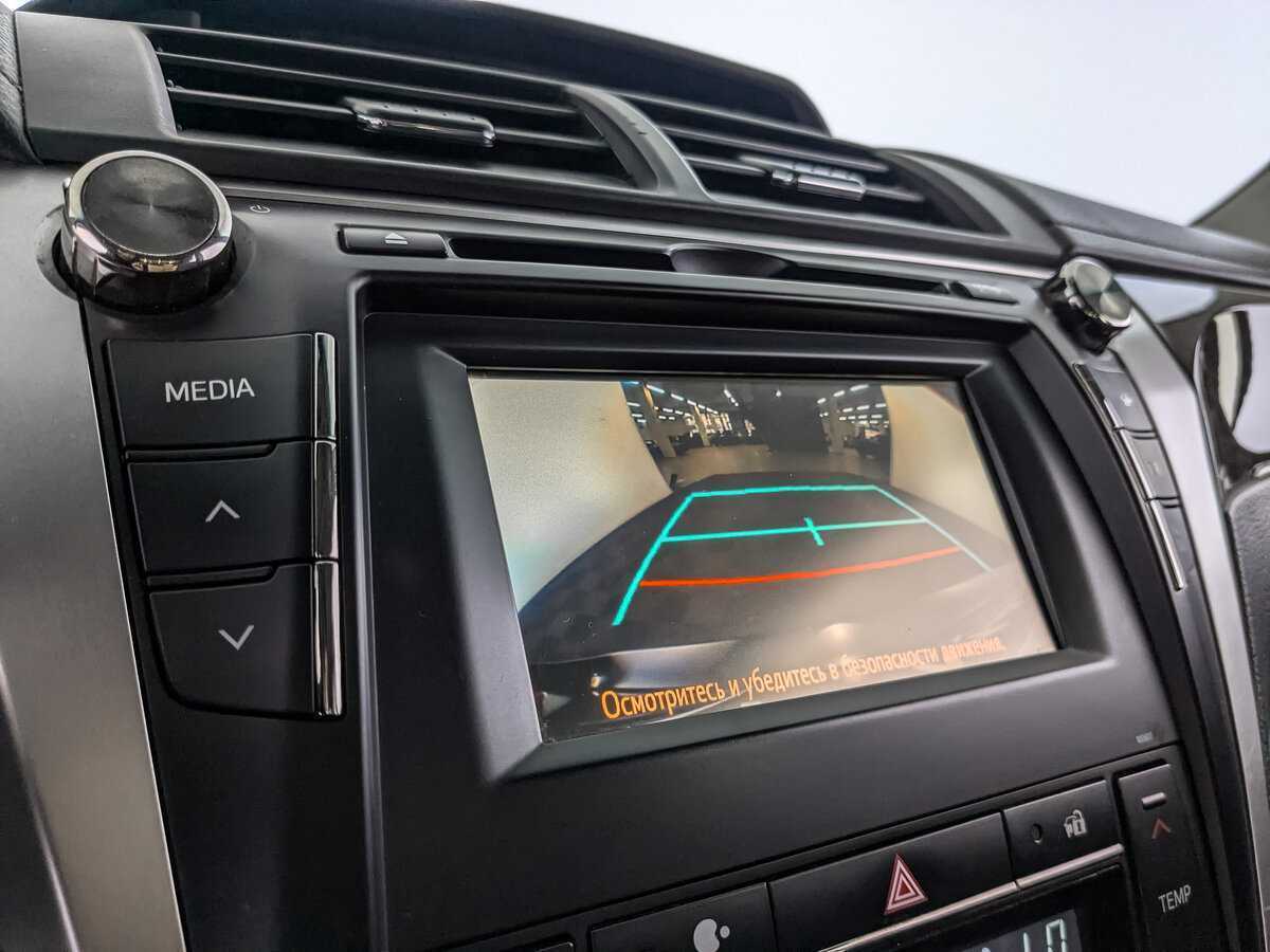 Б/У Тойота Камри 2017 года. Фото: #21