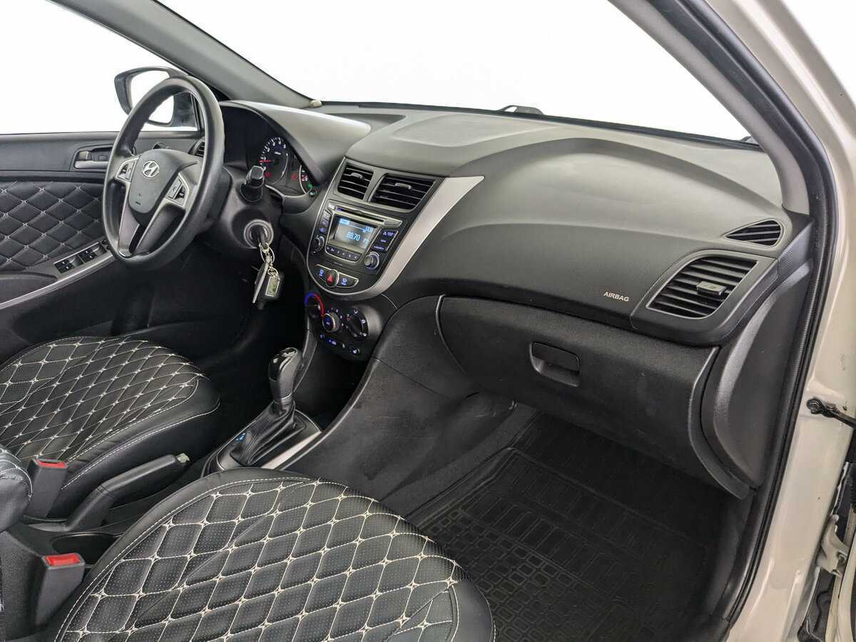 Hyundai Solaris 2015 года с пробегом. Фото: #8