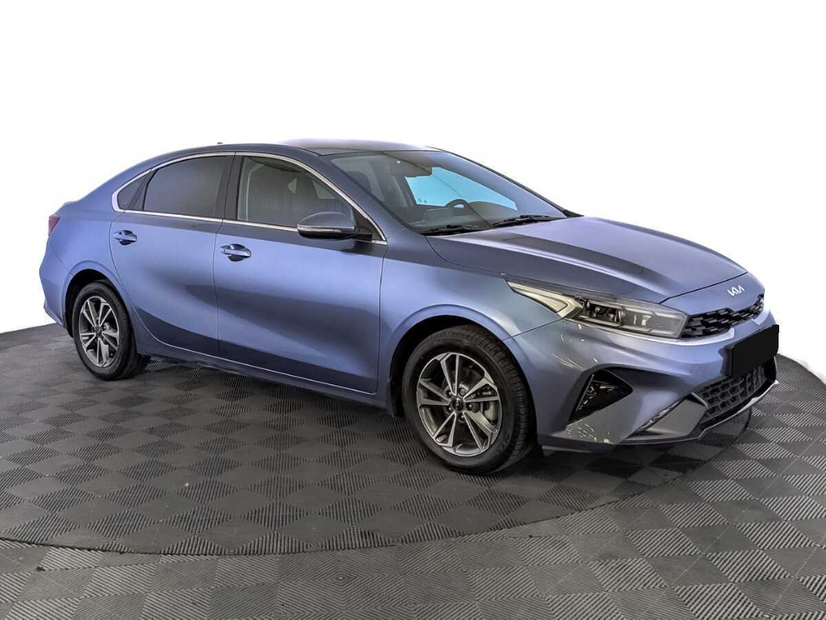 Б/У Киа Церато 2021 года. Фото: #2