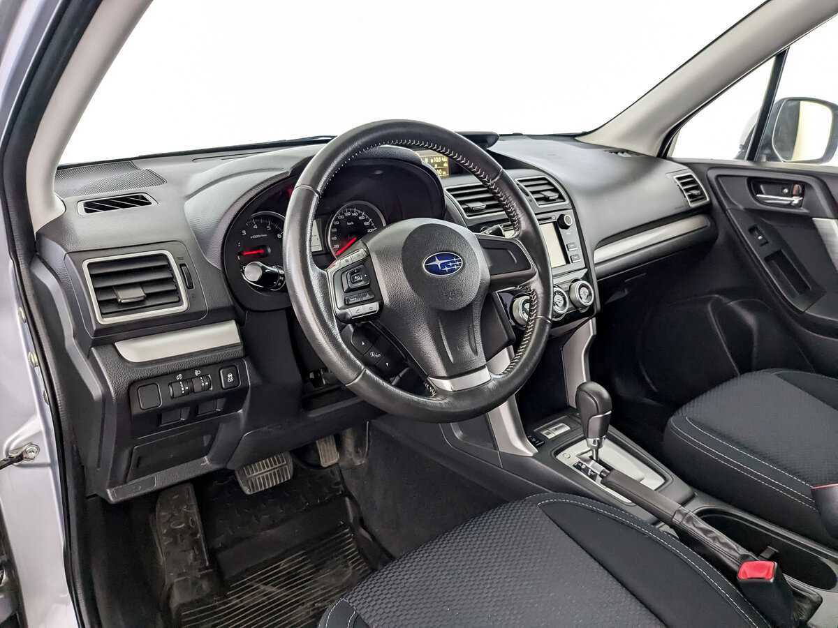 Subaru Forester 2015 года с пробегом. Фото: #13