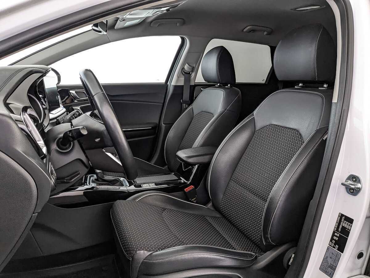 Б/У Киа Сид 2019 года. Фото: #14