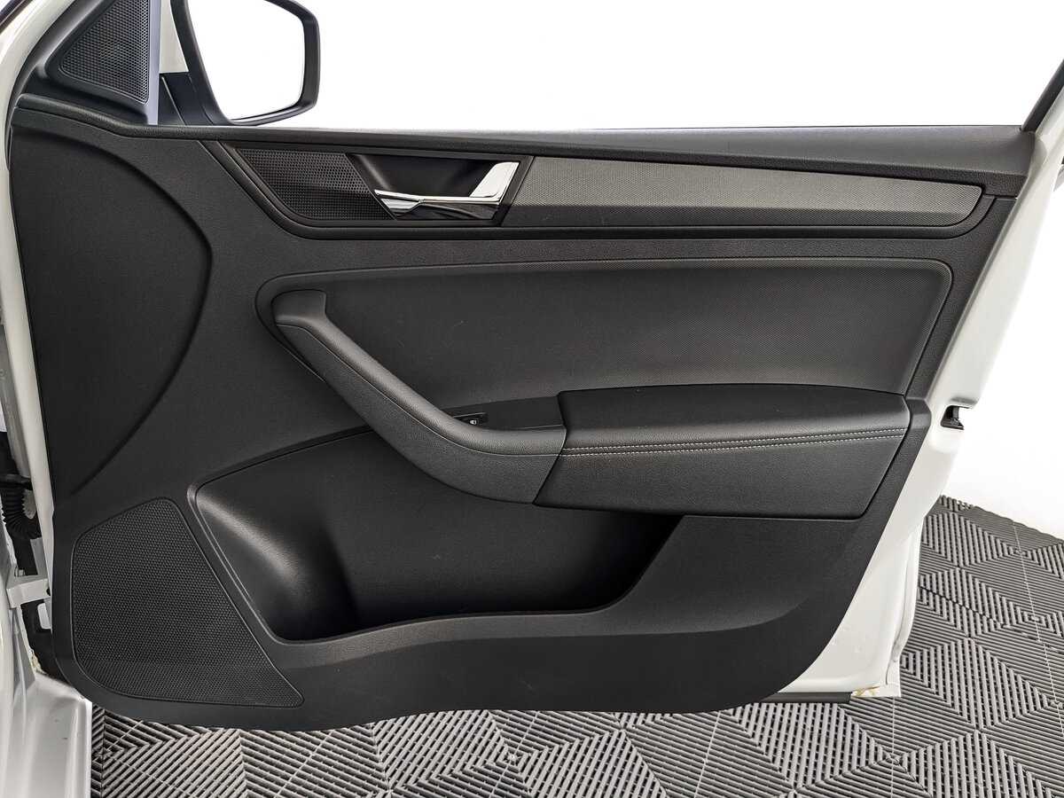 Б/У Шкода Рапид 2020 года. Фото: #20