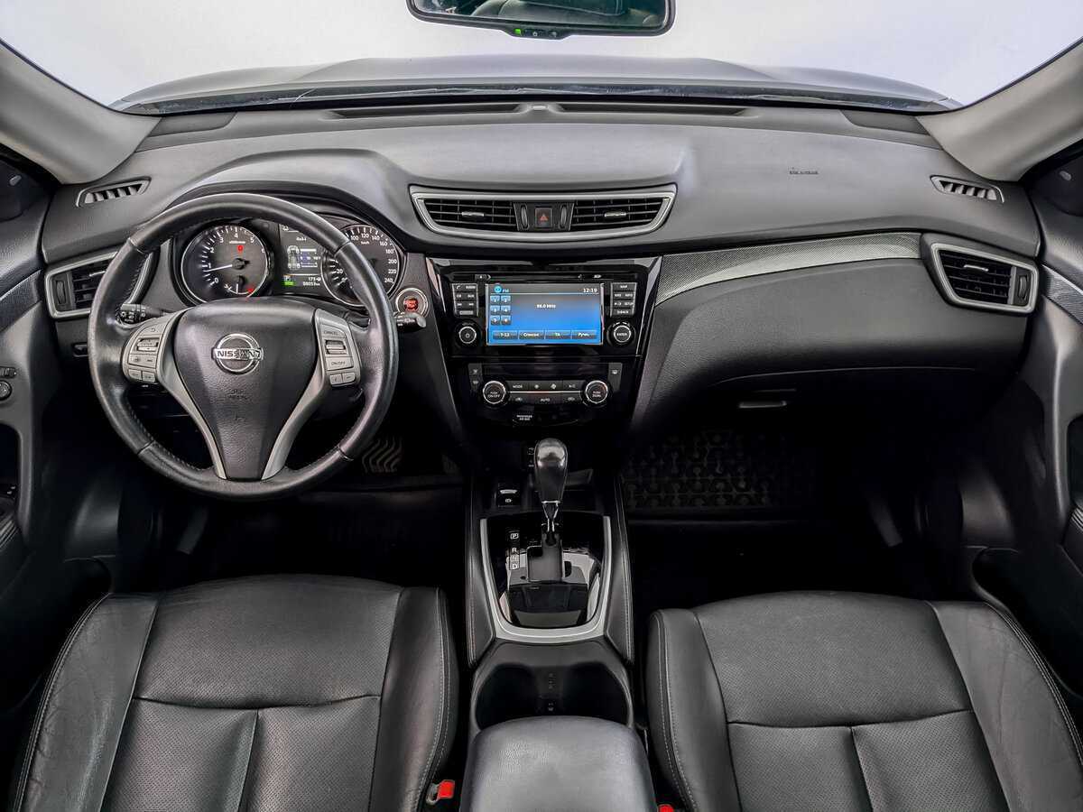 Б/У Ниссан Икс-Трейл 2017 года. Фото: #11