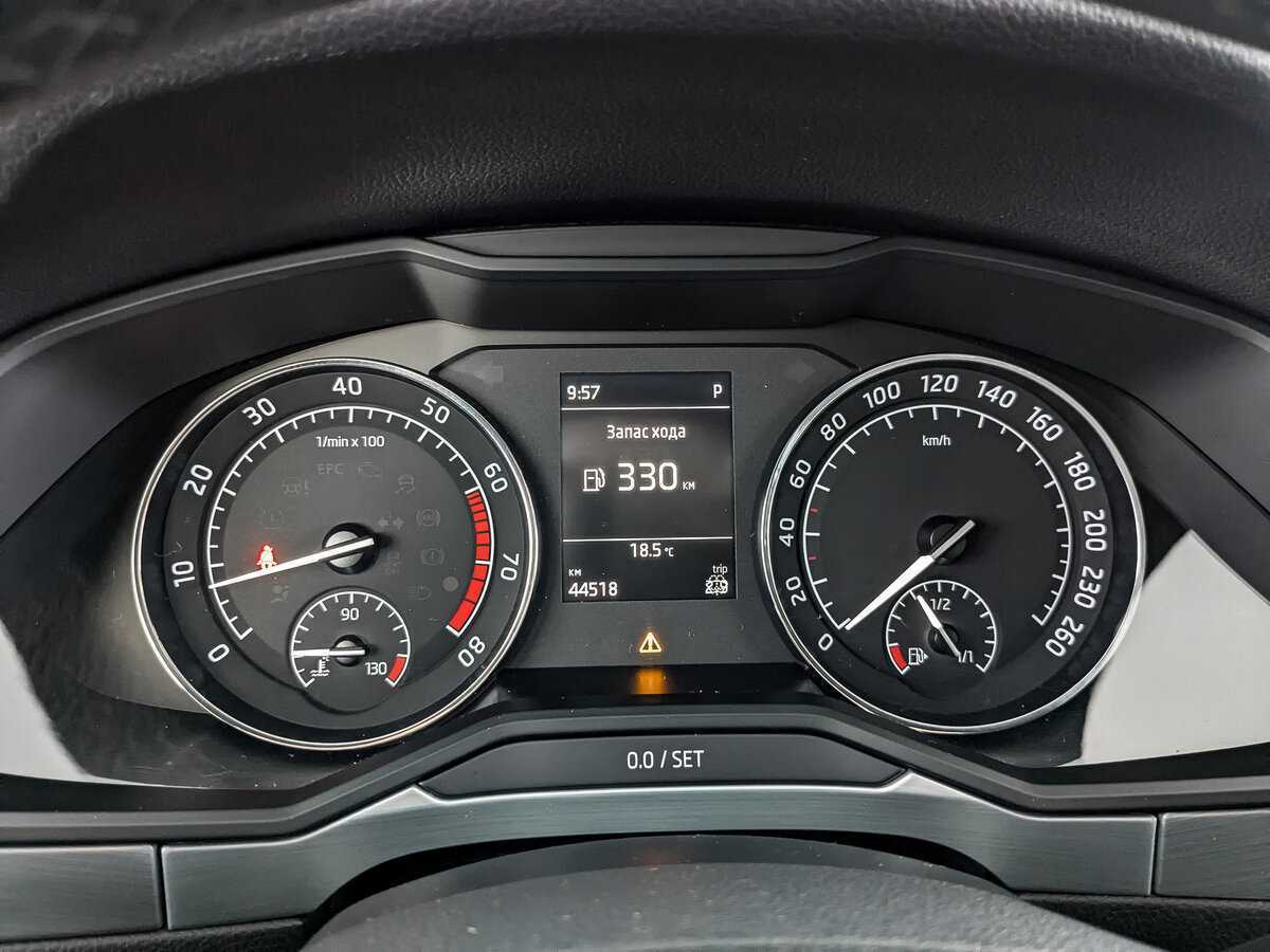 Б/У Шкода Суперб 2019 года. Фото: #11