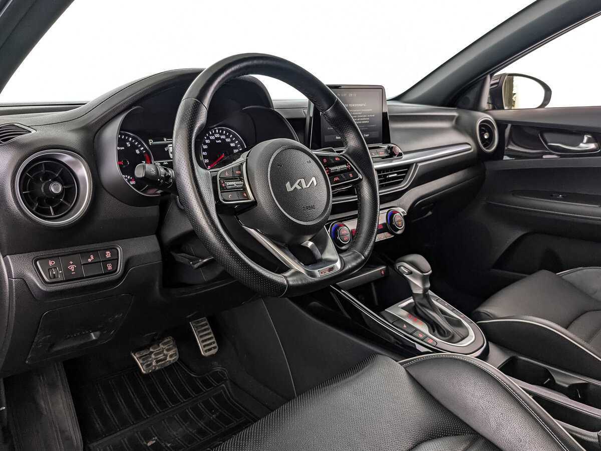 Kia Cerato 2021 года с пробегом. Фото: #10
