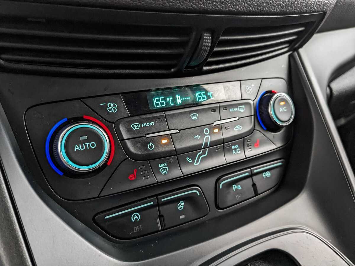 Б/У Форд Ц-Макс 2016 года. Фото: #16