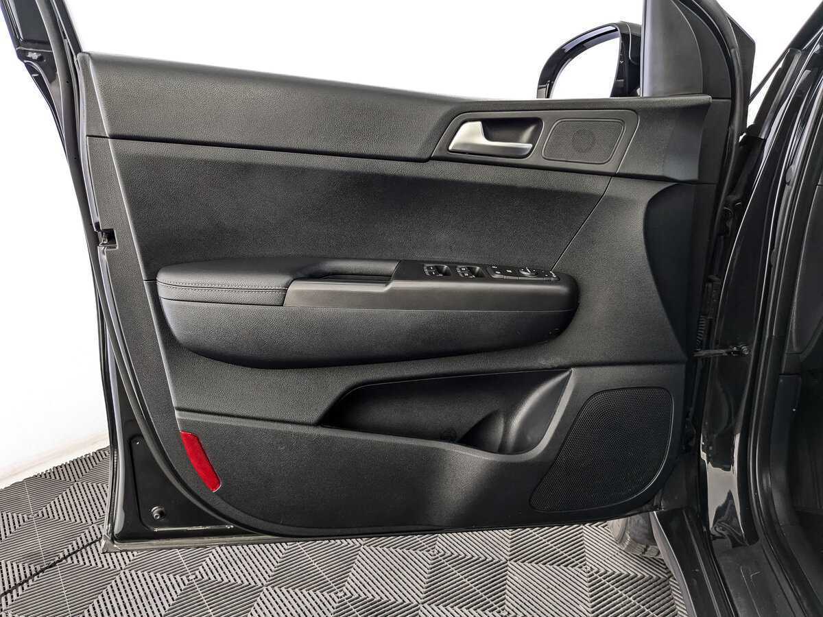 Б/У Киа Спортейдж 2019 года. Фото: #14