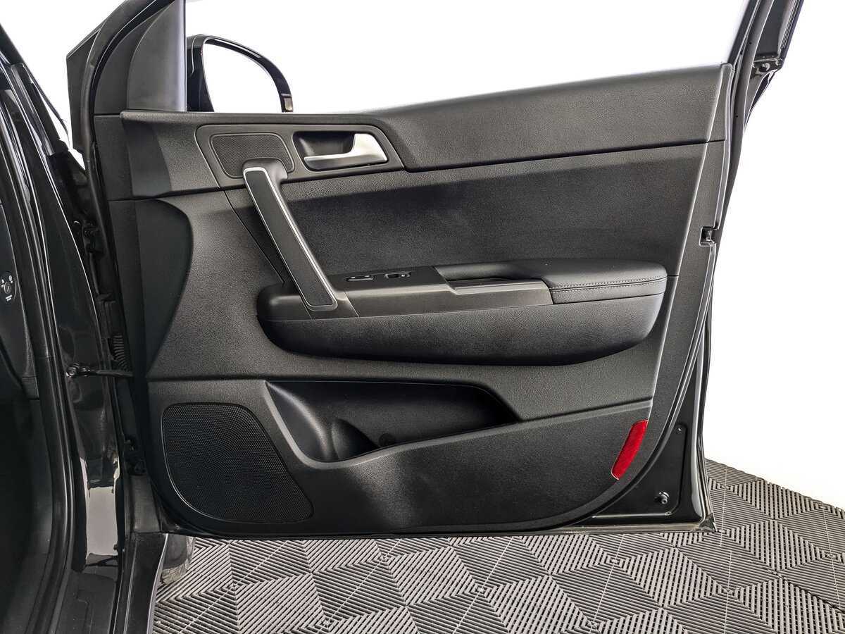 Б/У Киа Спортейдж 2019 года. Фото: #20