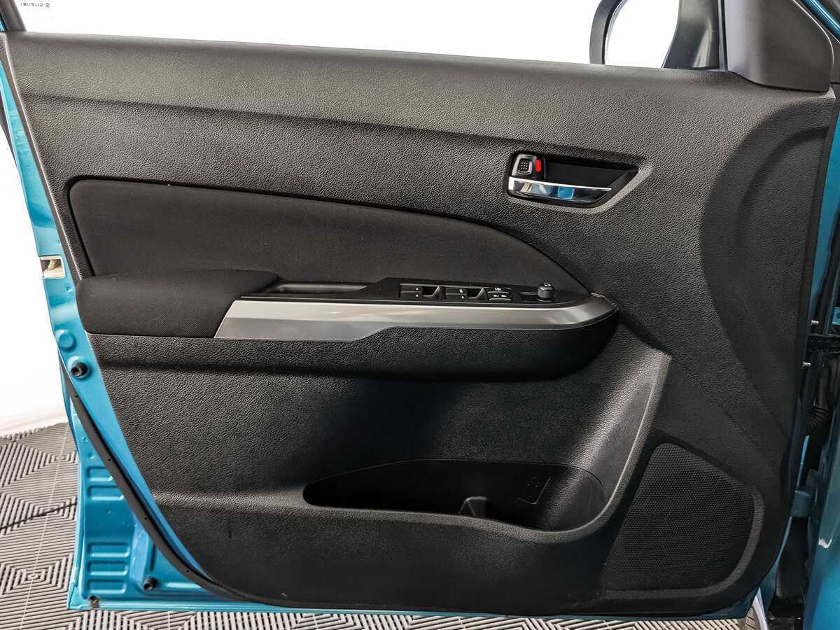 Suzuki Vitara 2021 года с пробегом. Фото: #14