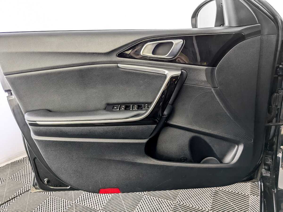 Б/У Киа Сид 2019 года. Фото: #14