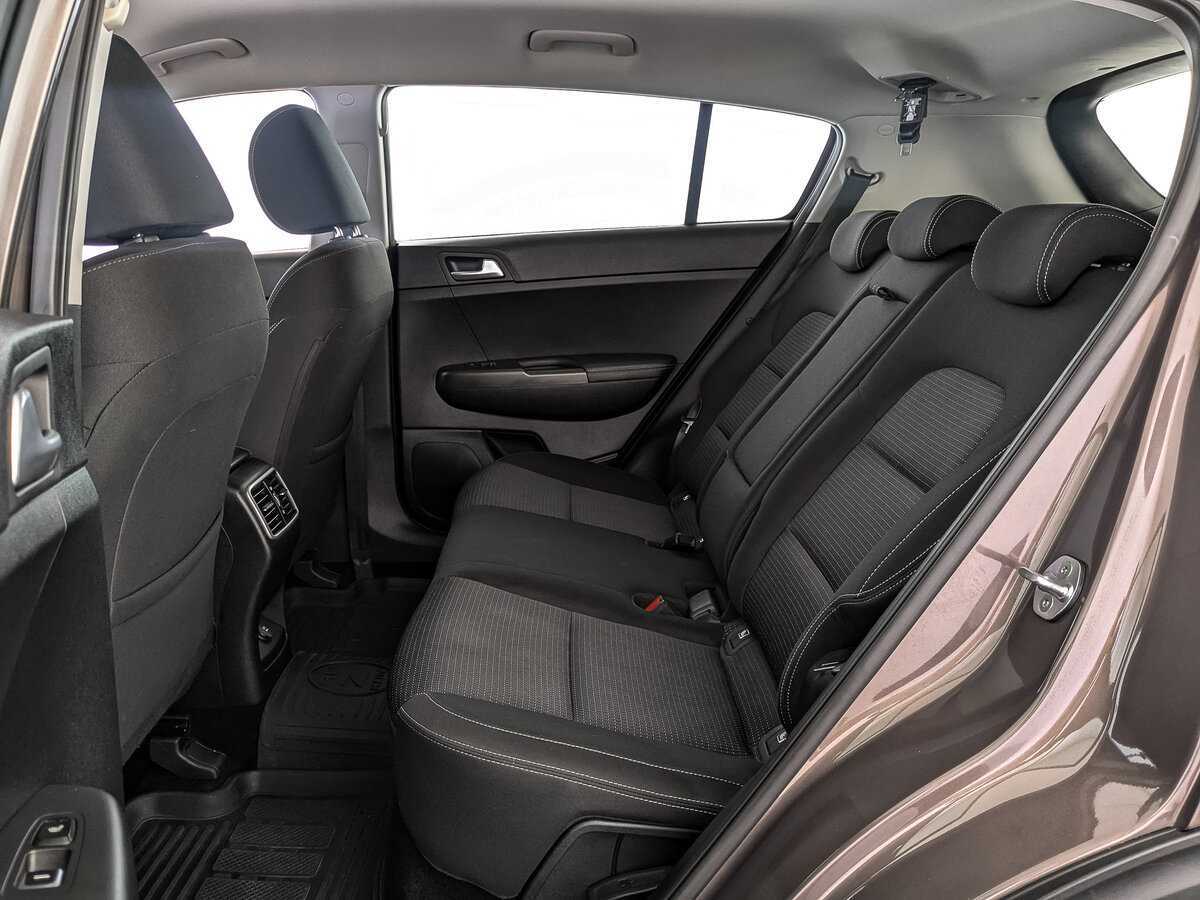 Б/У Киа Спортейдж 2020 года. Фото: #13