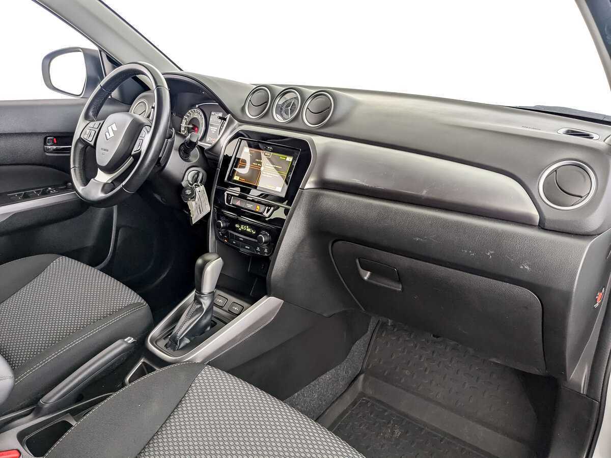 Suzuki Vitara 2020 года с пробегом. Фото: #8