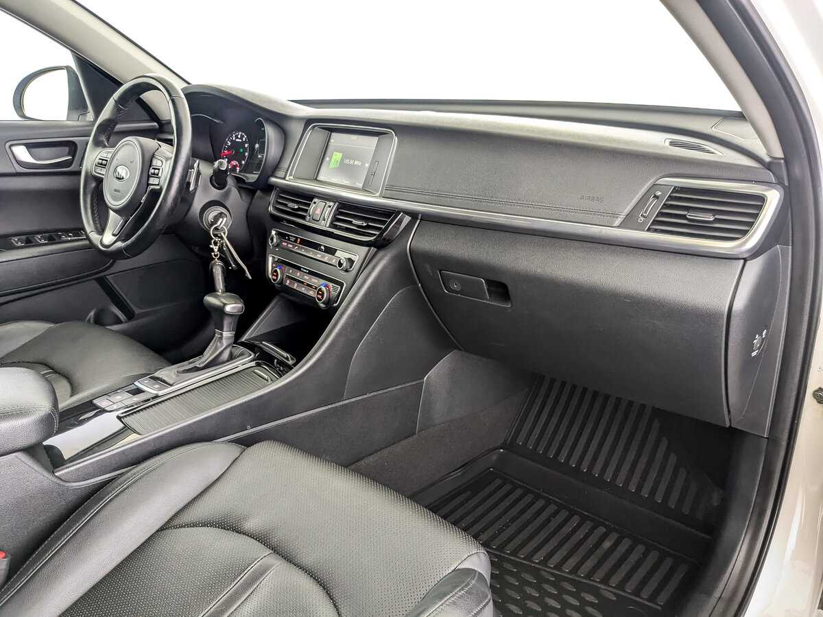 Б/У Киа Оптима 2016 года. Фото: #8