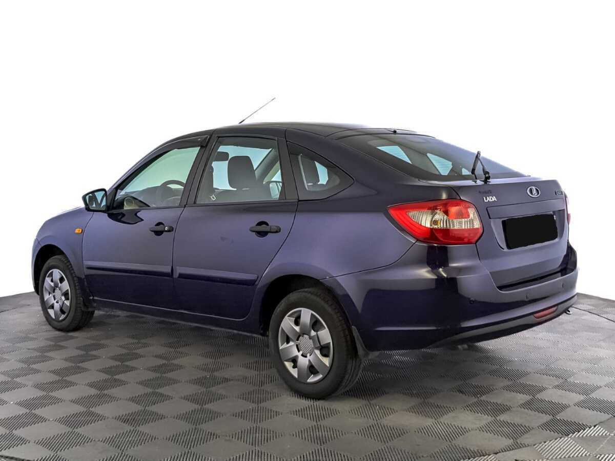 Б/У Лада (ВАЗ) Гранта 2017 года. Фото: #6