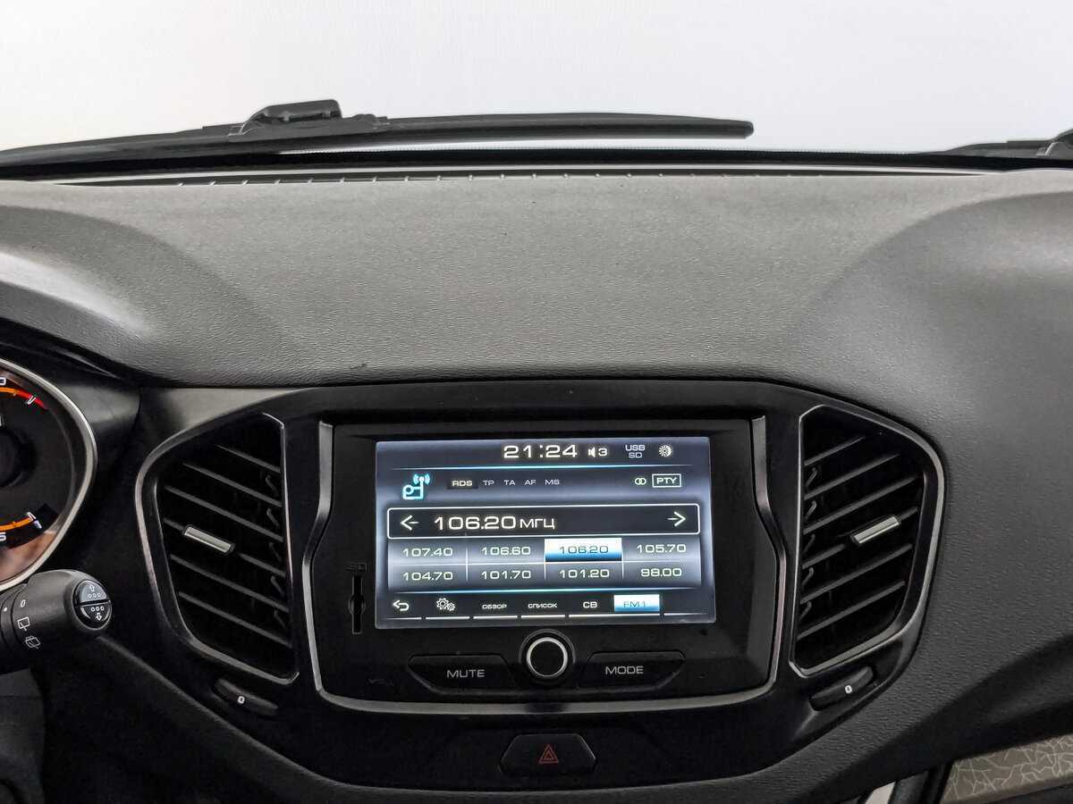 Б/У Лада (ВАЗ) Веста 2020 года. Фото: #12