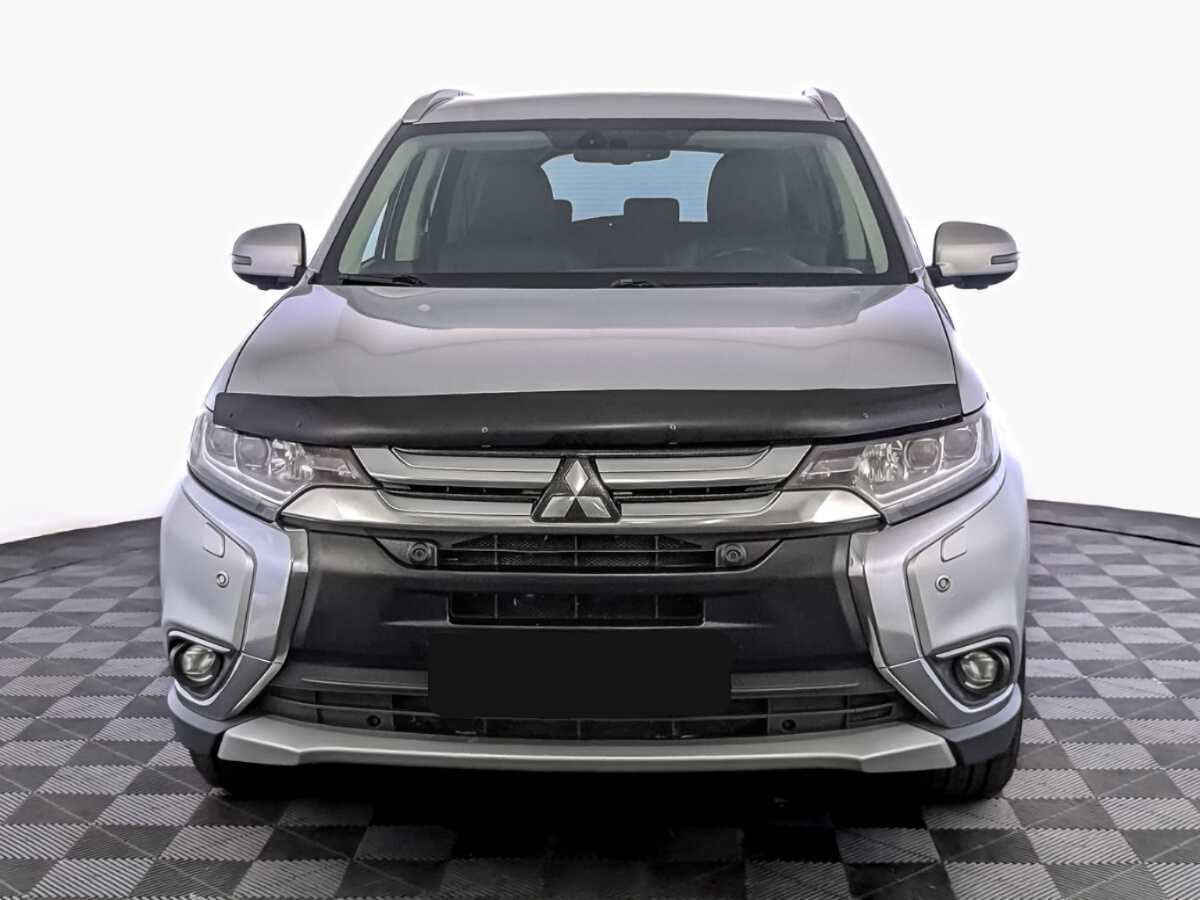 Mitsubishi Outlander 2017 года с пробегом. Фото: #1