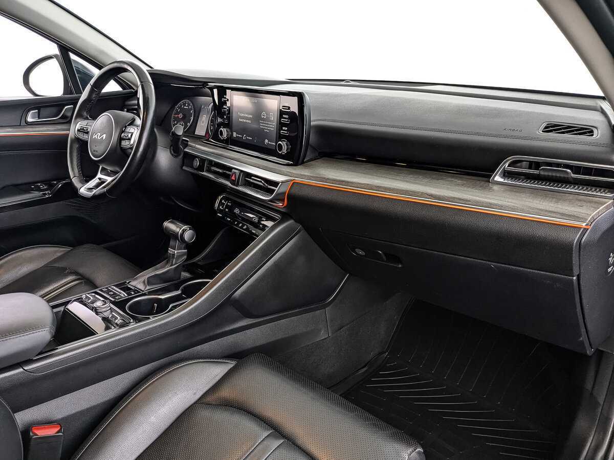 Б/У Киа К5 2021 года. Фото: #8