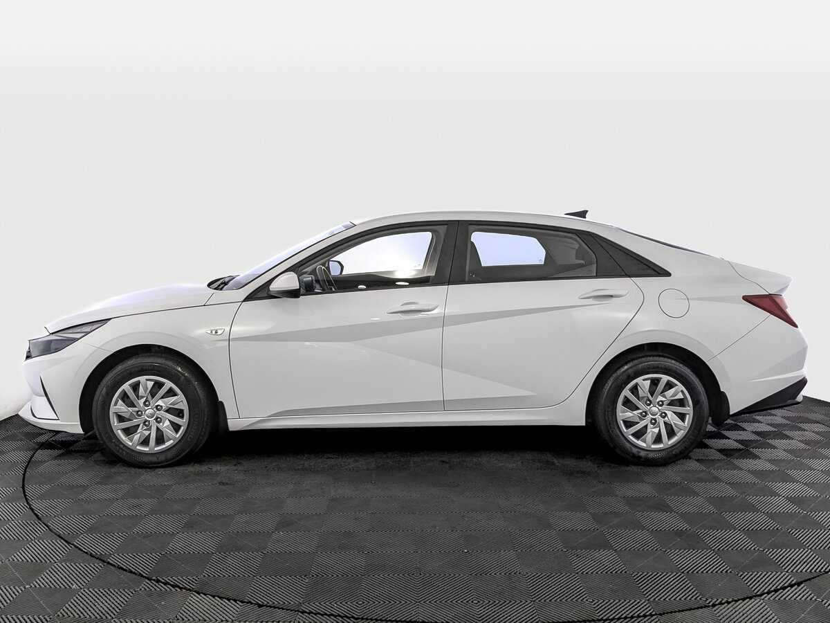 Б/У Хендай Елантра 2022 года. Фото: #7