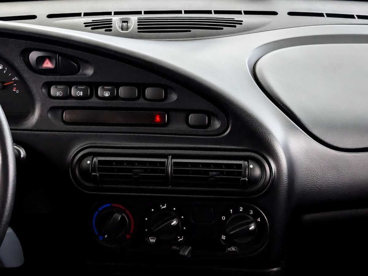 Б/У Шевроле Нива 2017 года. Фото: #12