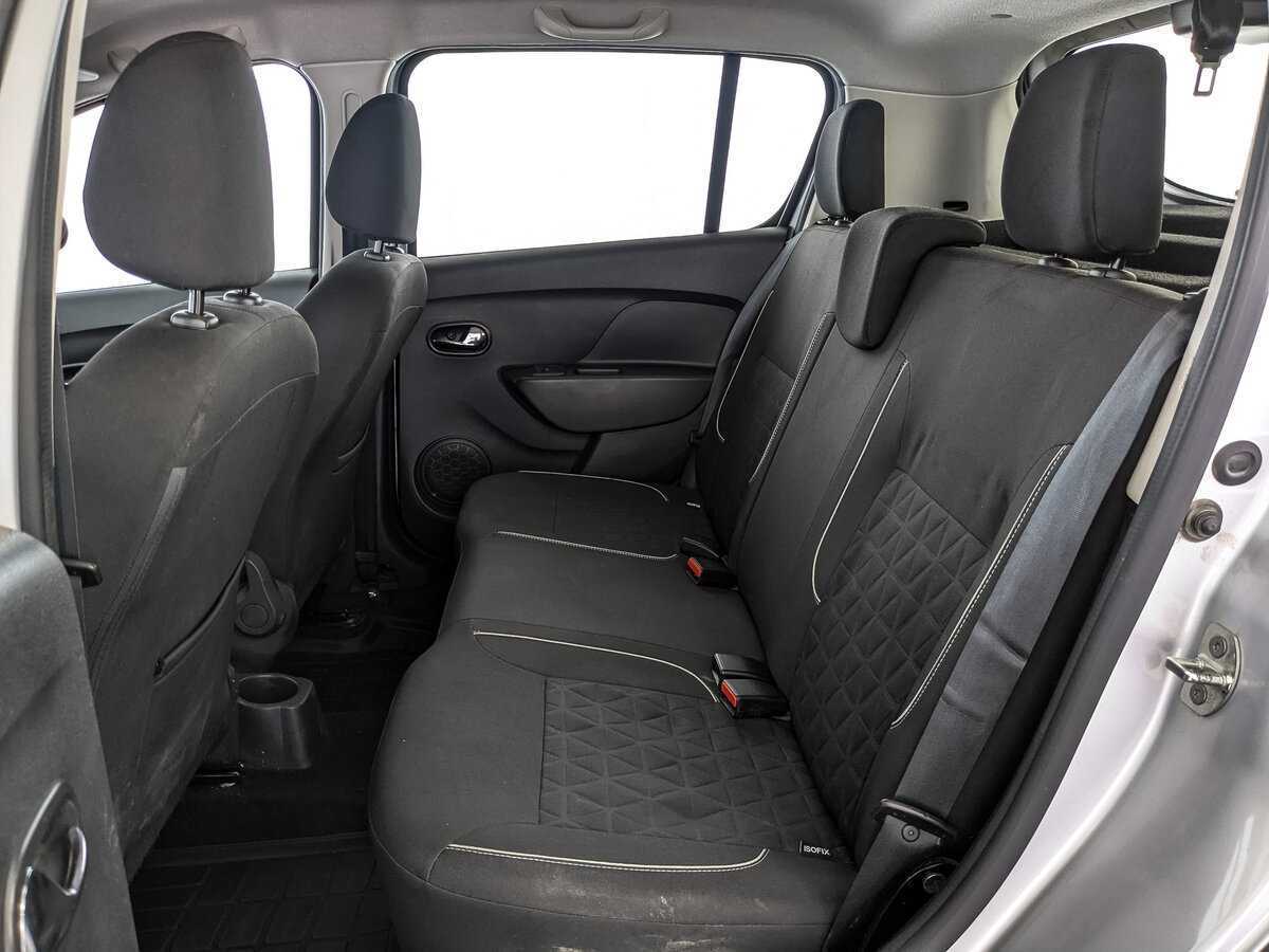 Б/У Рено Сандеро 2019 года. Фото: #13