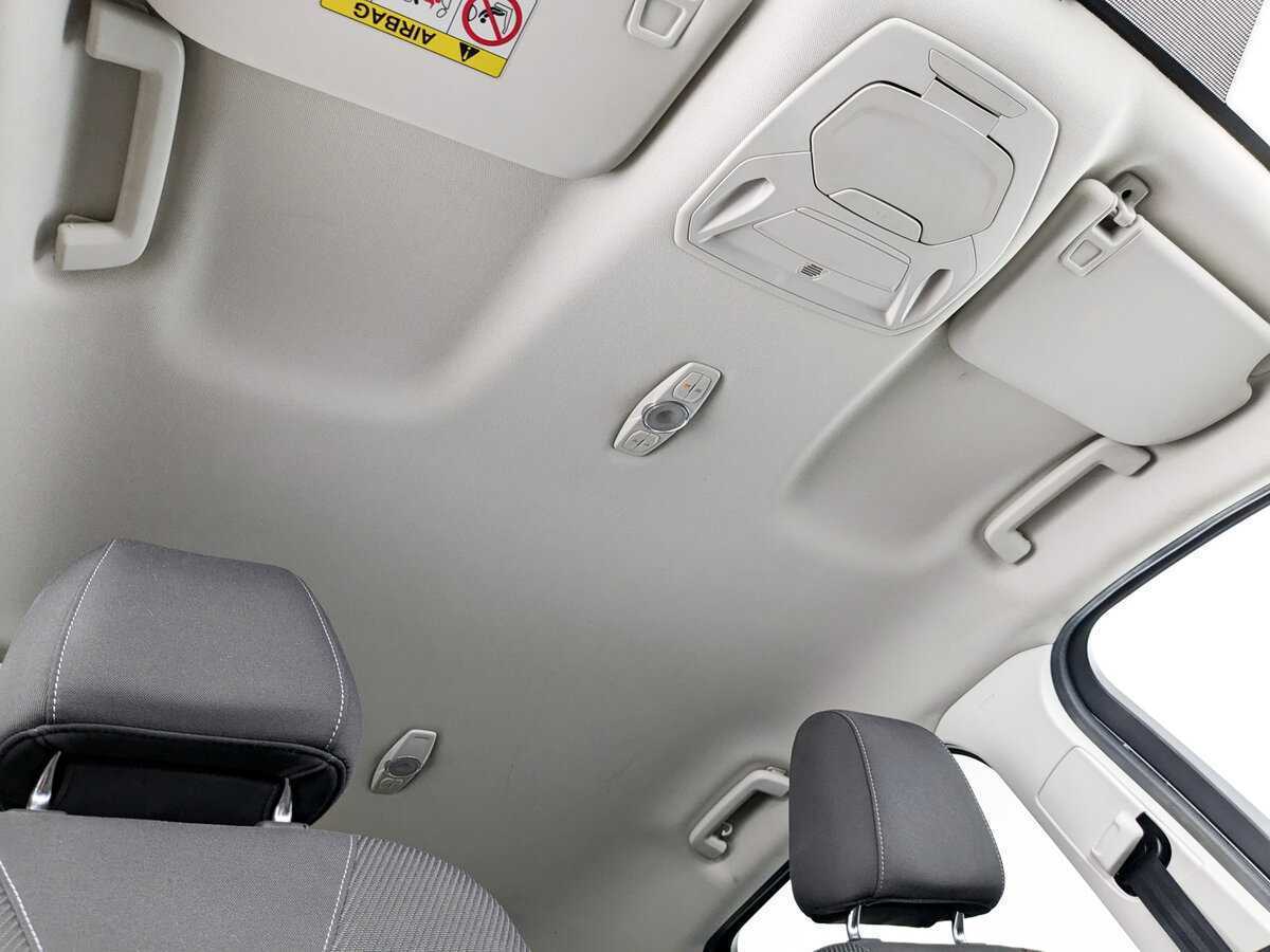 Б/У Форд Куга 2016 года. Фото: #17