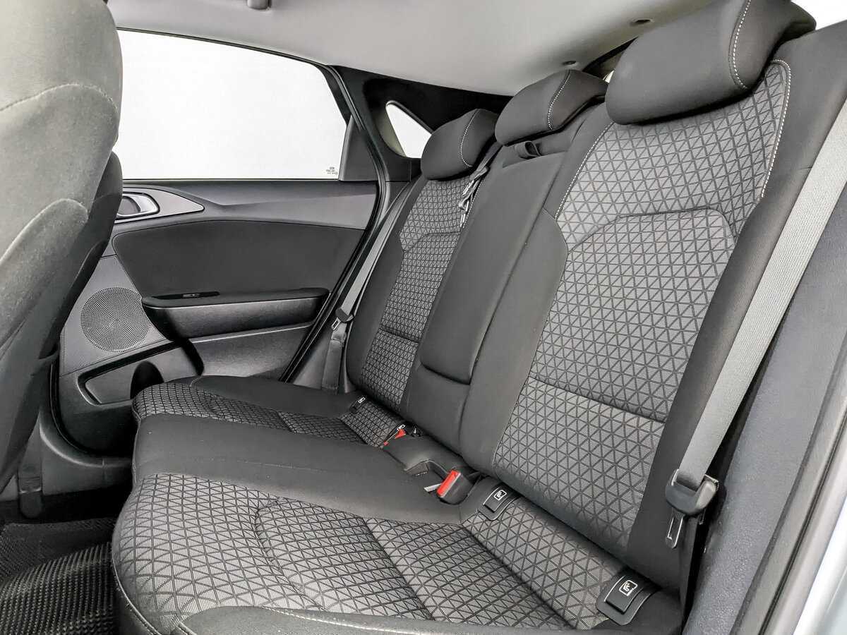 Б/У Киа Сид 2019 года. Фото: #9