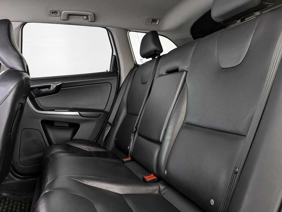 Volvo XC60 2017 года с пробегом. Фото: #13