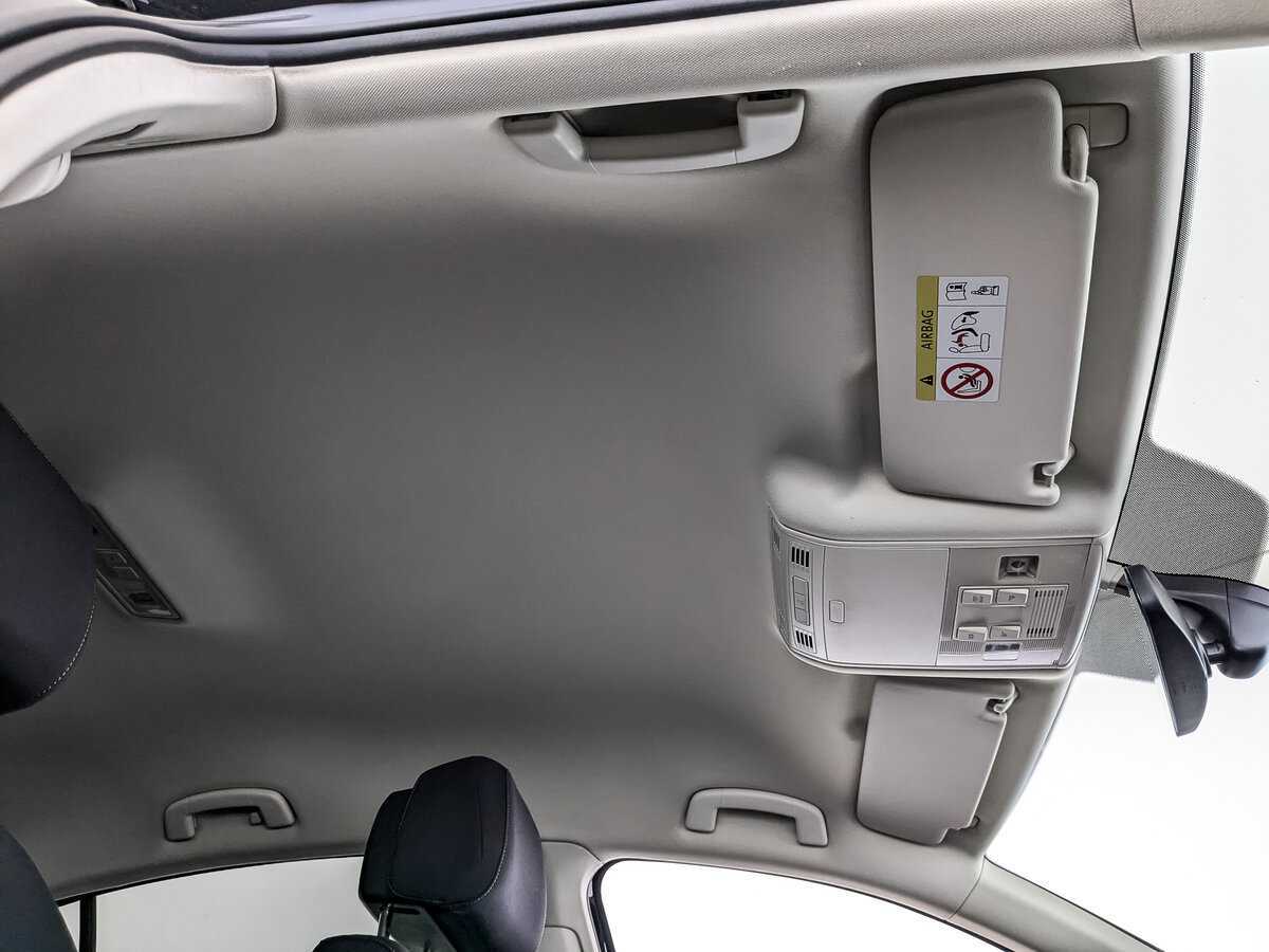 Б/У Фольксваген Пассат 2018 года. Фото: #17