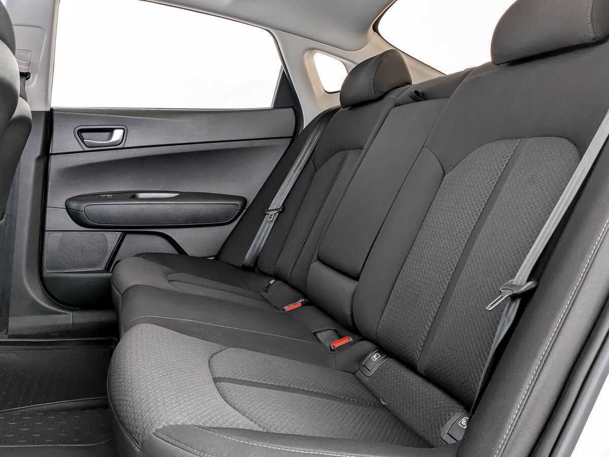 Б/У Киа Оптима 2019 года. Фото: #9