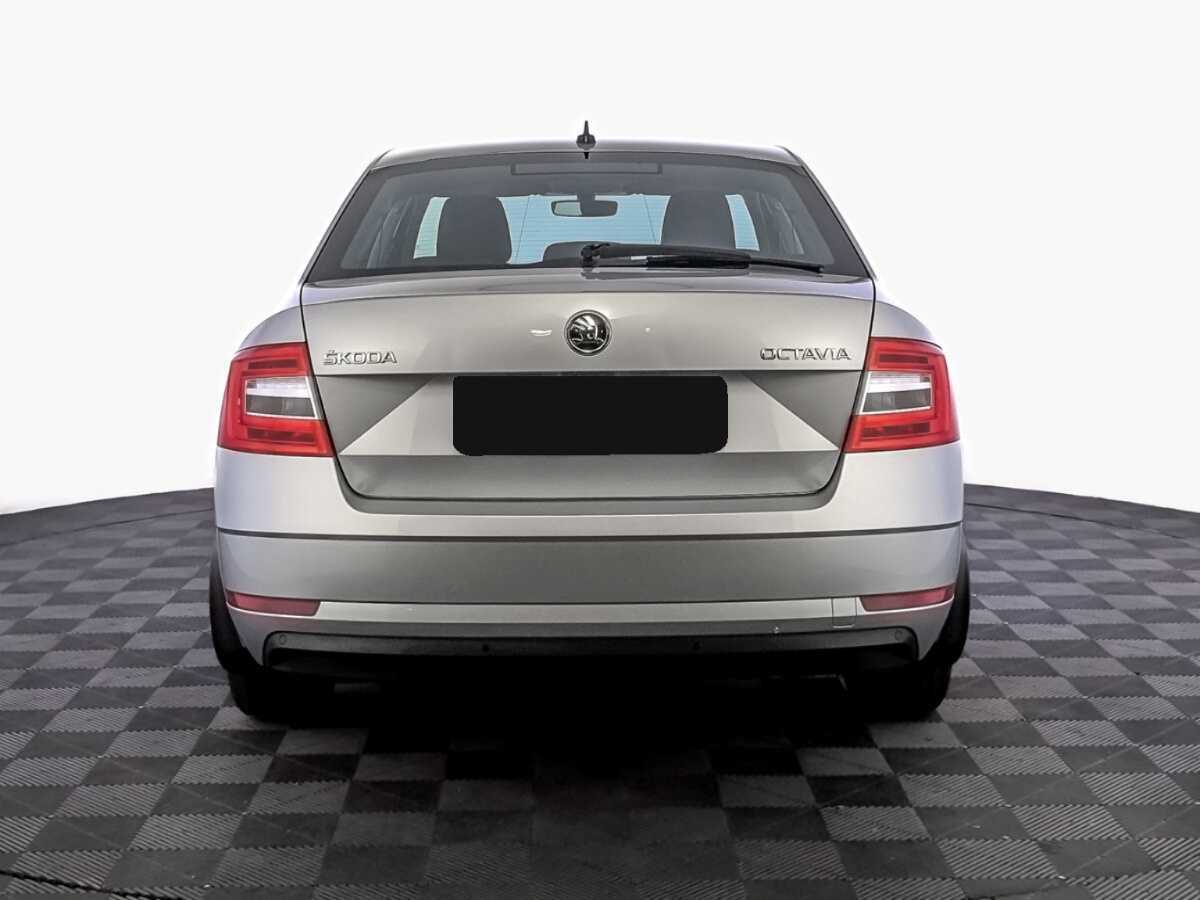 Б/У Шкода Октавия 2020 года. Фото: #5