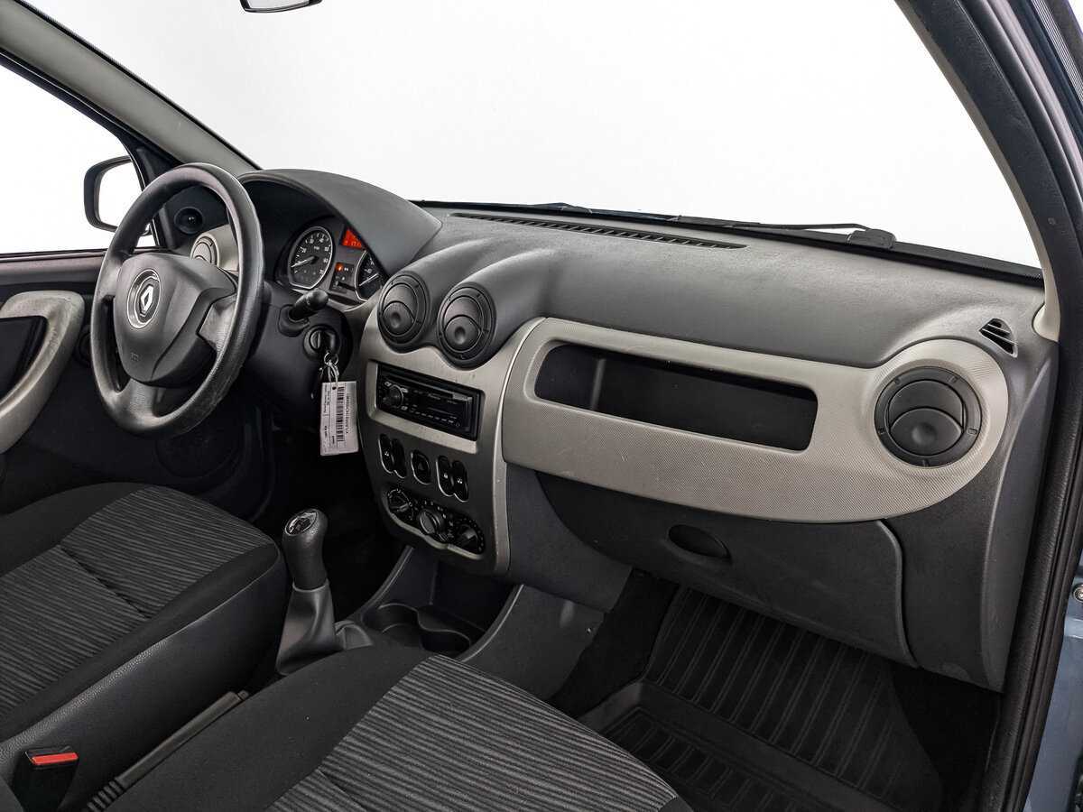 Б/У Рено Сандеро 2012 года. Фото: #8