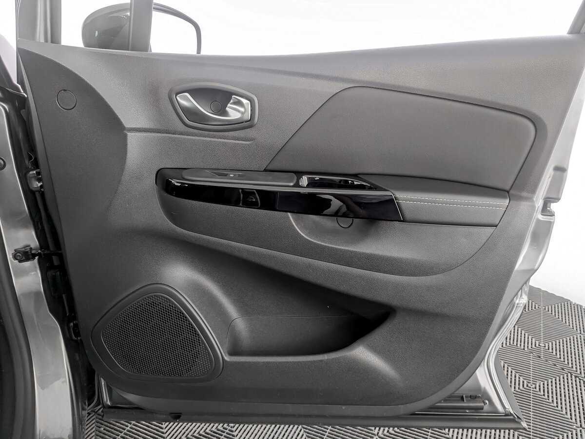 Б/У Рено Каптюр 2021 года. Фото: #19