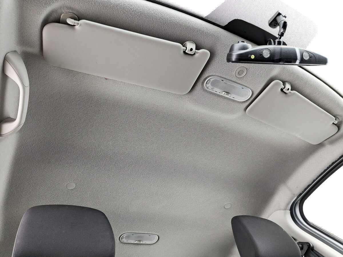 Б/У Рено Дастер 2018 года. Фото: #17