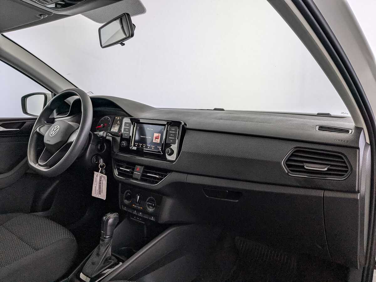 Б/У Фольксваген Поло 2020 года. Фото: #8