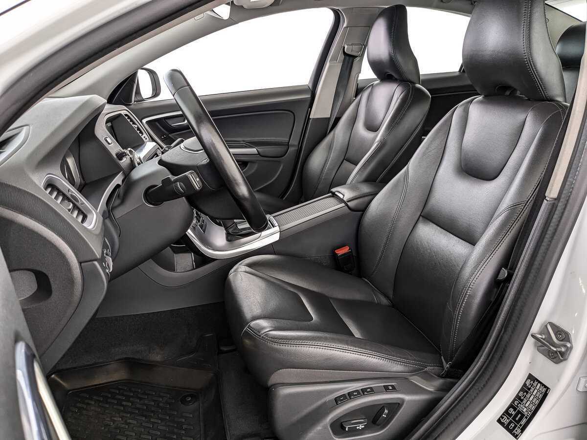 Volvo S60 2016 года с пробегом. Фото: #15