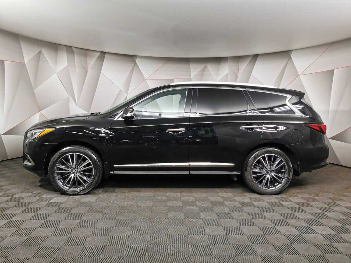 Infiniti QX60 2017 года с пробегом. Фото: #4