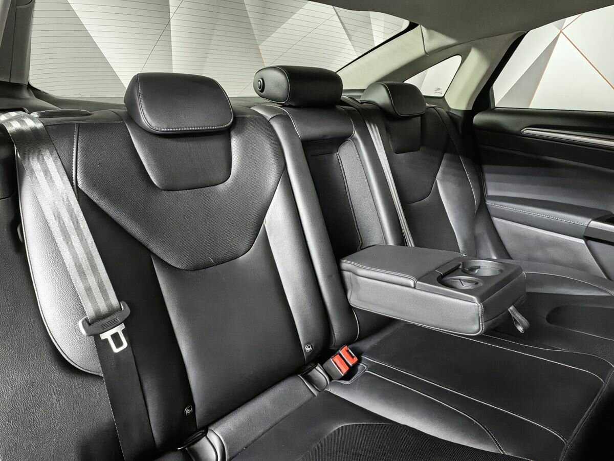 Ford Mondeo 2018 года с пробегом. Фото: #12