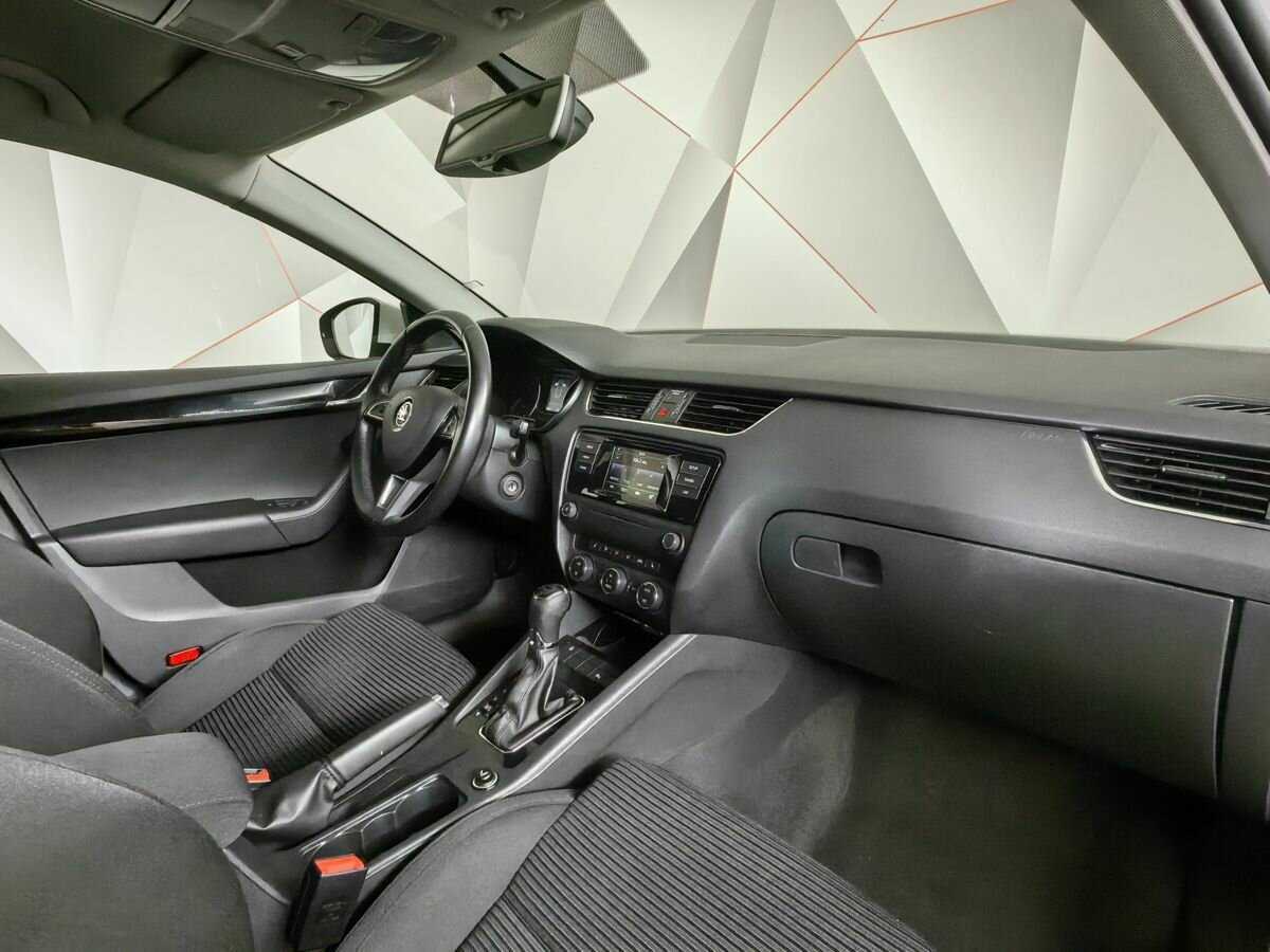 Skoda Octavia 2015 года с пробегом. Фото: #8