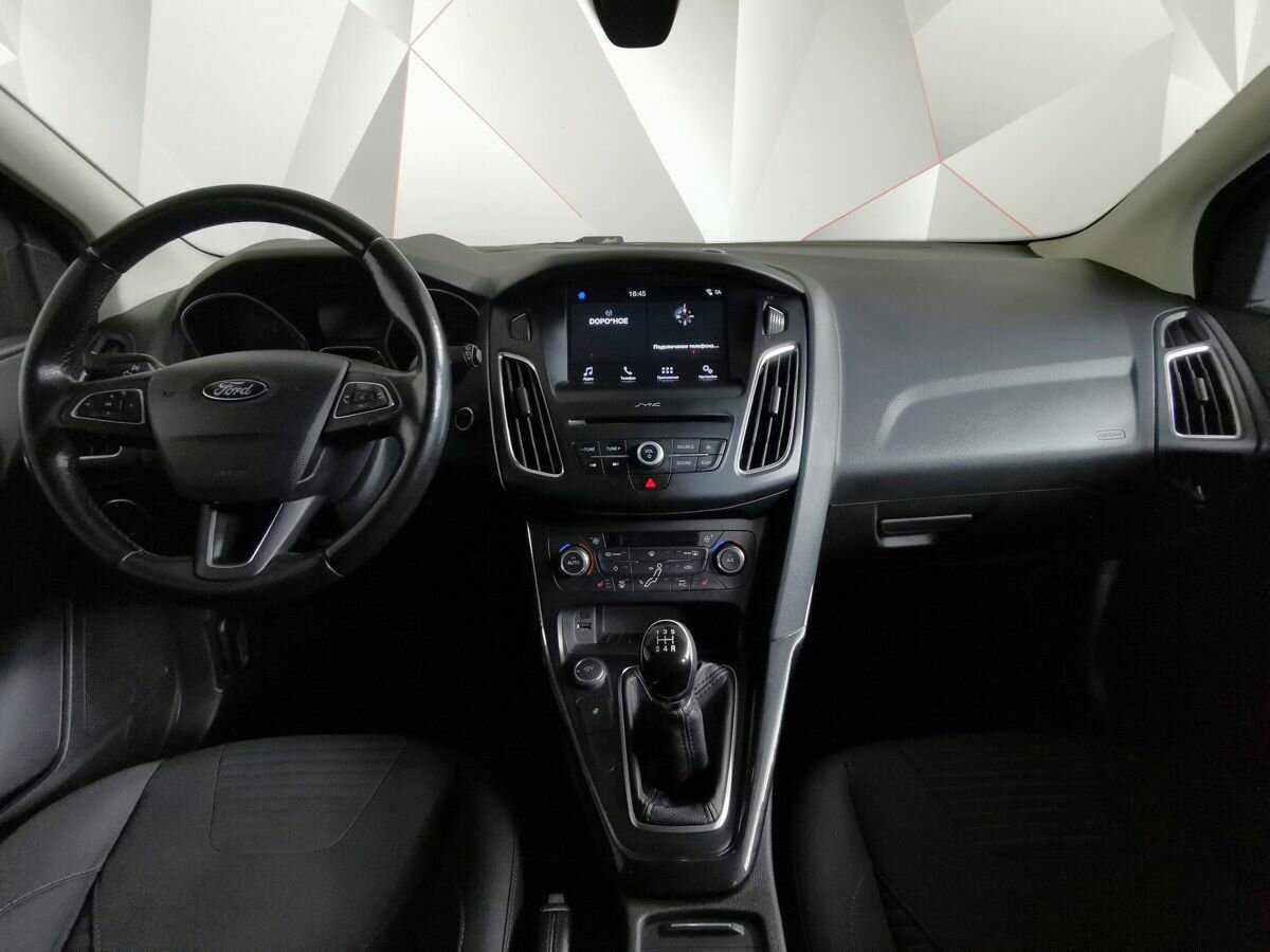 Ford Focus 2018 года с пробегом. Фото: #9