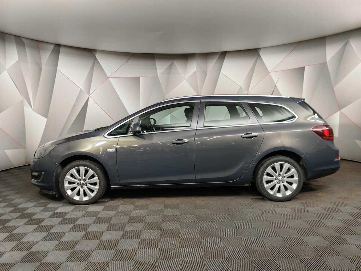 Opel Astra 2014 года с пробегом. Фото: #4