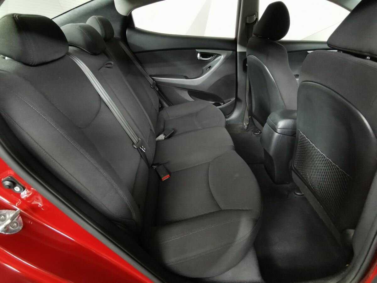 Hyundai Elantra 2015 года с пробегом. Фото: #11