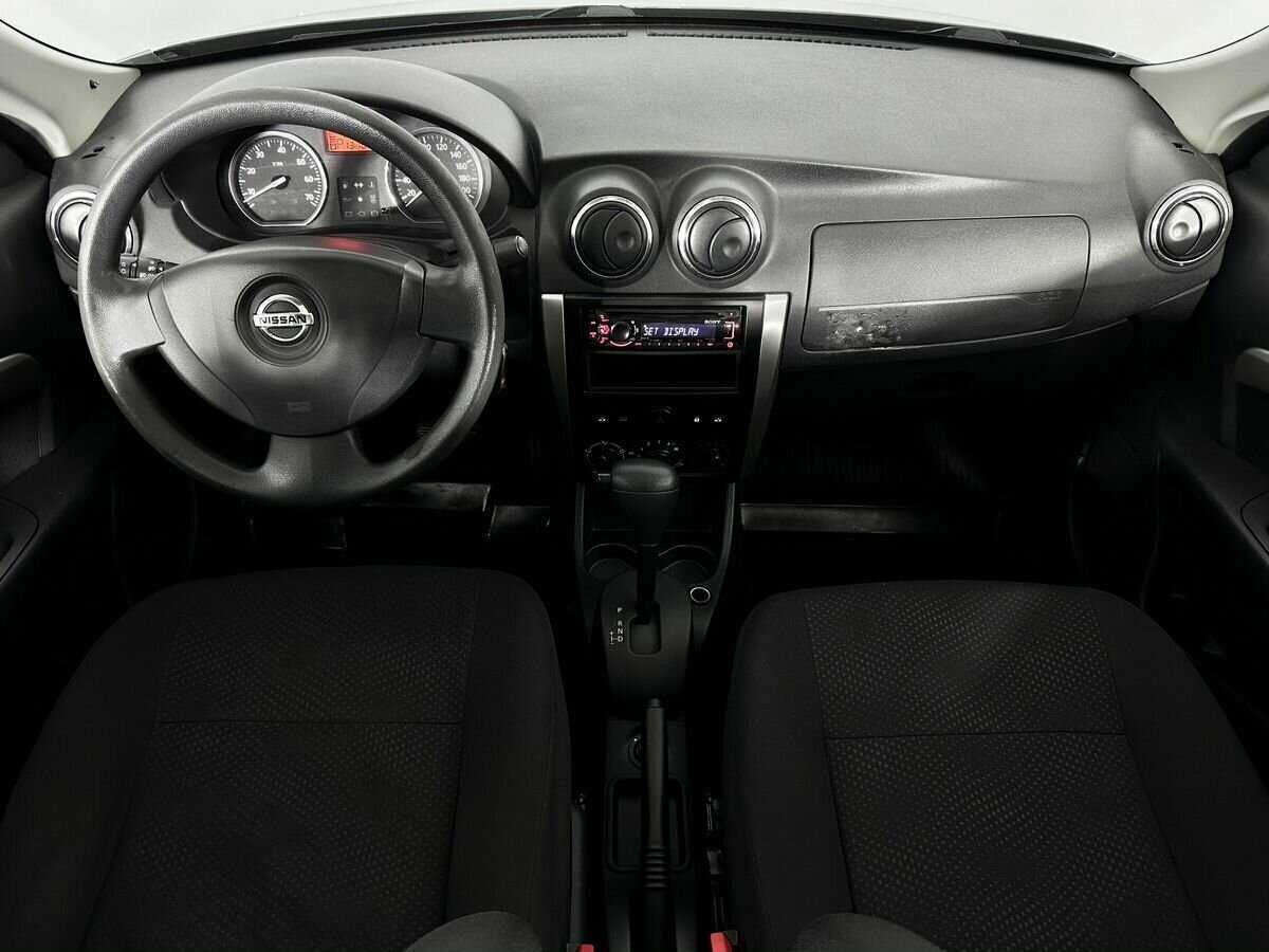 Б/У Ниссан Альмера 2014 года. Фото: #8