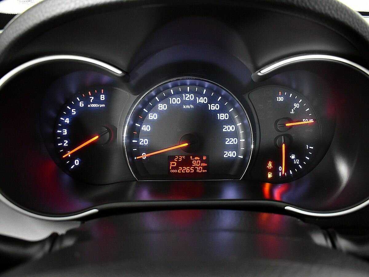 Kia Sorento 2013 года с пробегом. Фото: #10