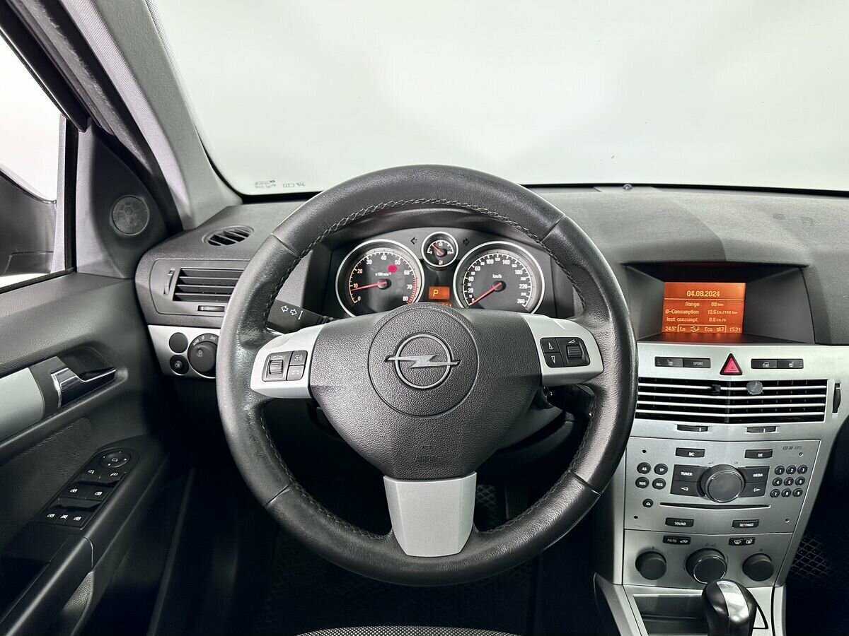 Opel Astra 2014 года с пробегом. Фото: #7