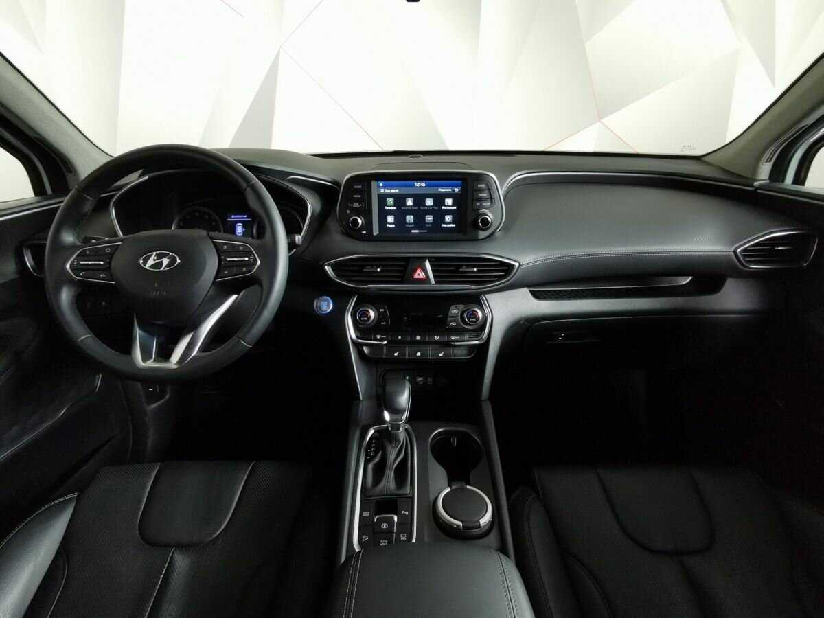 Hyundai Santa Fe 2019 года с пробегом. Фото: #9