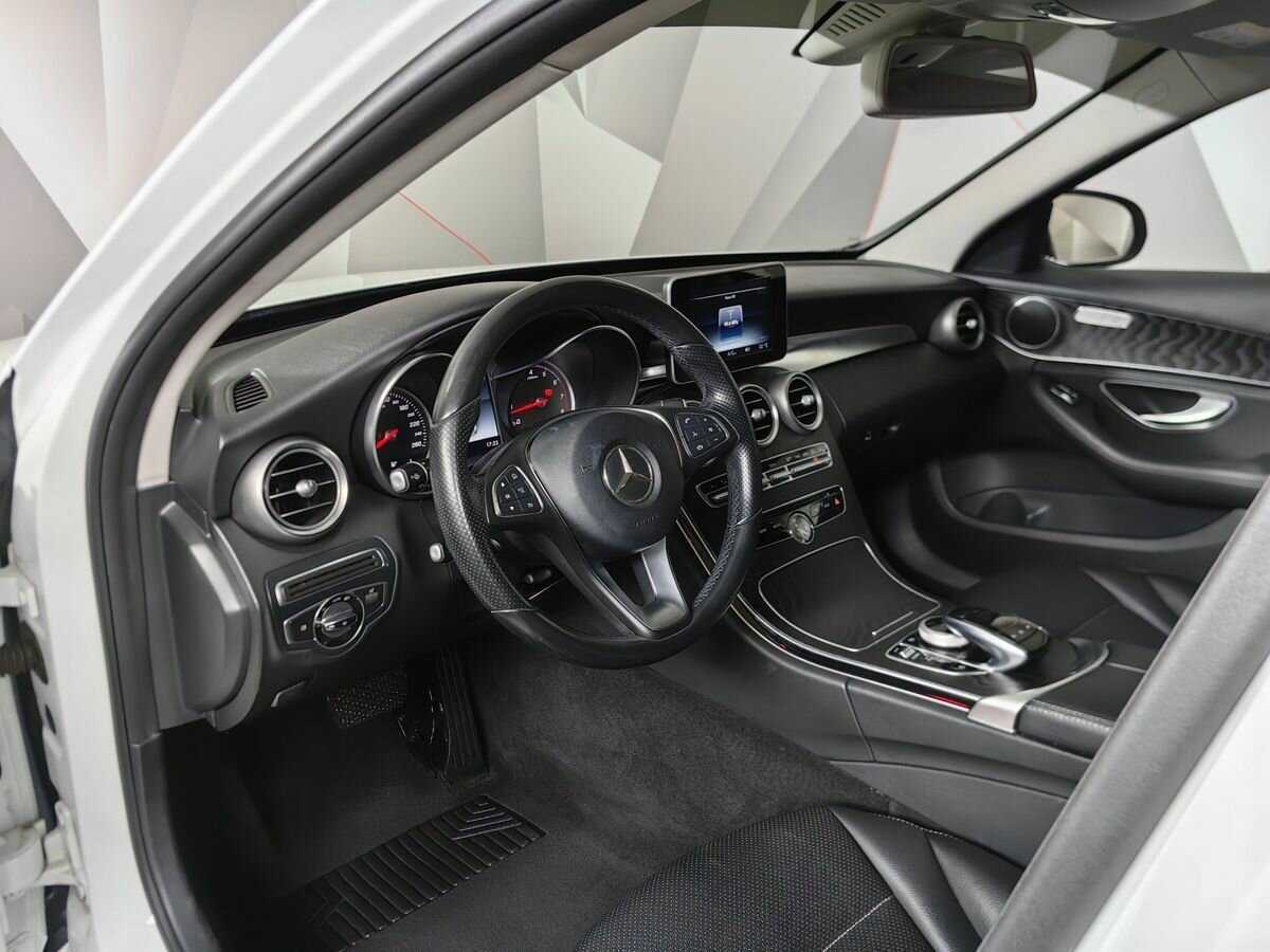 Mercedes-Benz C-Класс 2015 года с пробегом. Фото: #13
