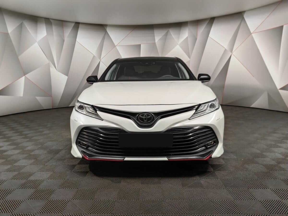 Toyota Camry 2020 года с пробегом. Фото: #6