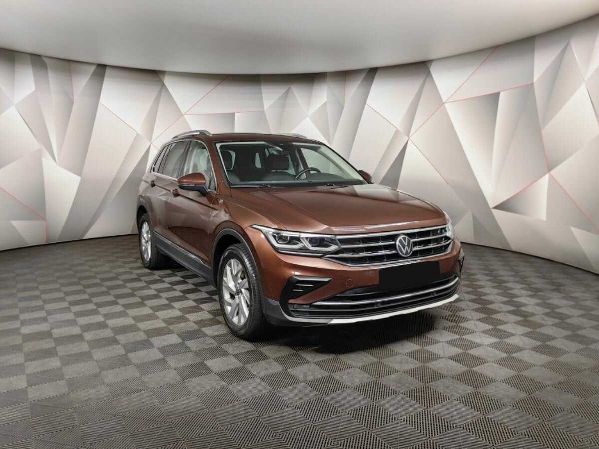 Volkswagen Tiguan 2021 года с пробегом. Фото: #2