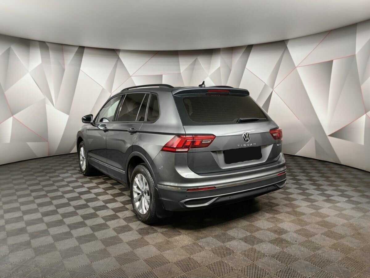 Volkswagen Tiguan 2021 года с пробегом. Фото: #3
