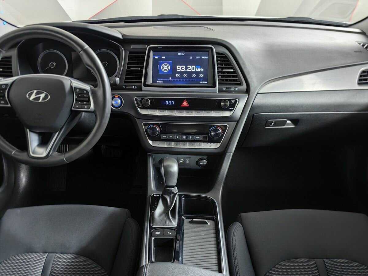 Hyundai Sonata 2018 года с пробегом. Фото: #10